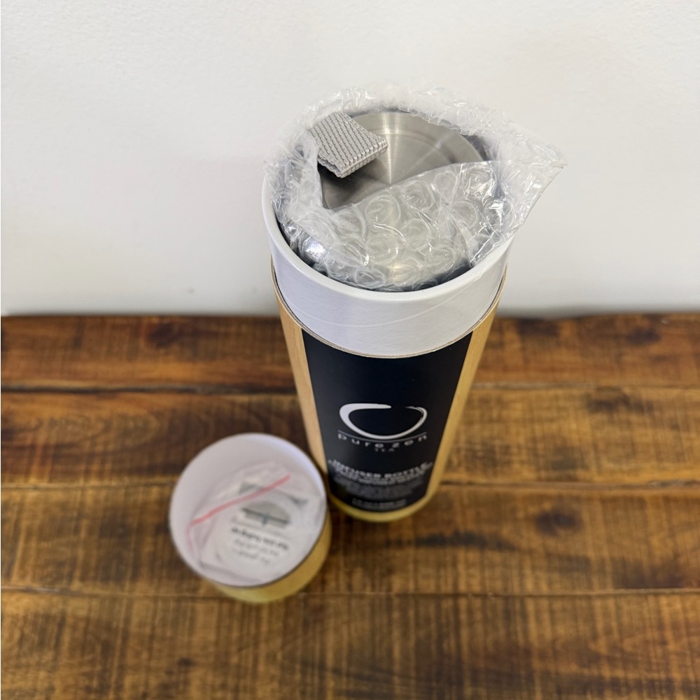 New Pure Zen Tea Infuser Bottle - Picture 4 of 9
